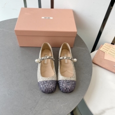 Miu Miu flat shoes